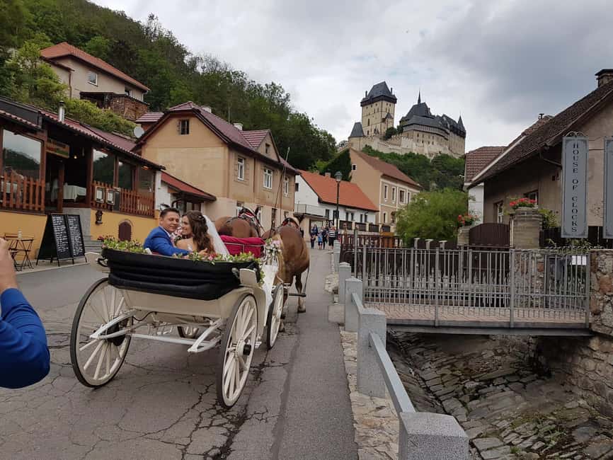 Karltejn castle by horse carriage - The Ride to Karltejn Castle: A Romantic Journey