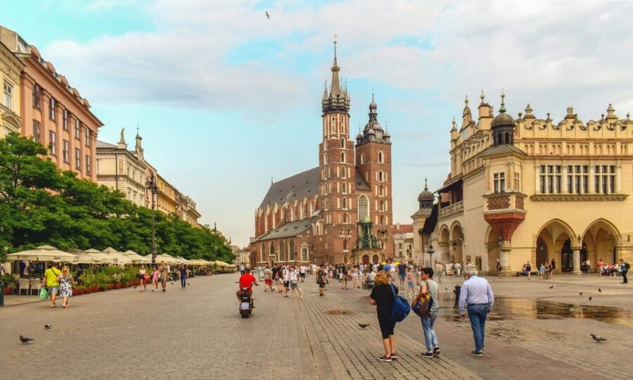 Katowice: trip to Krakow with sightseeing - A Guided Walk Through Krakow’s Historic Streets