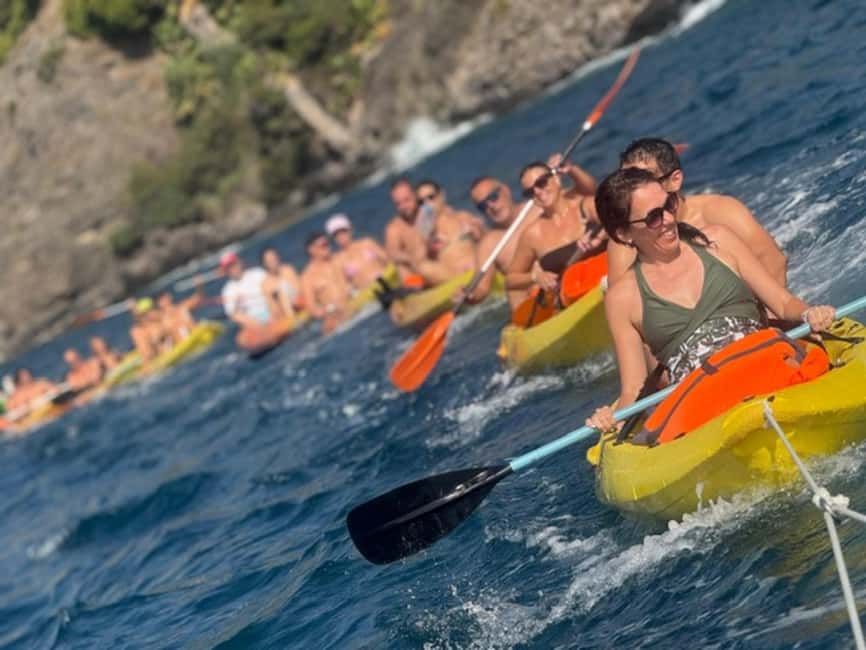 Kayaking in Salobreña: history, nature and snorkeling on the Tropical Coast - Departure from Peñón Bay and the Kayaking Experience