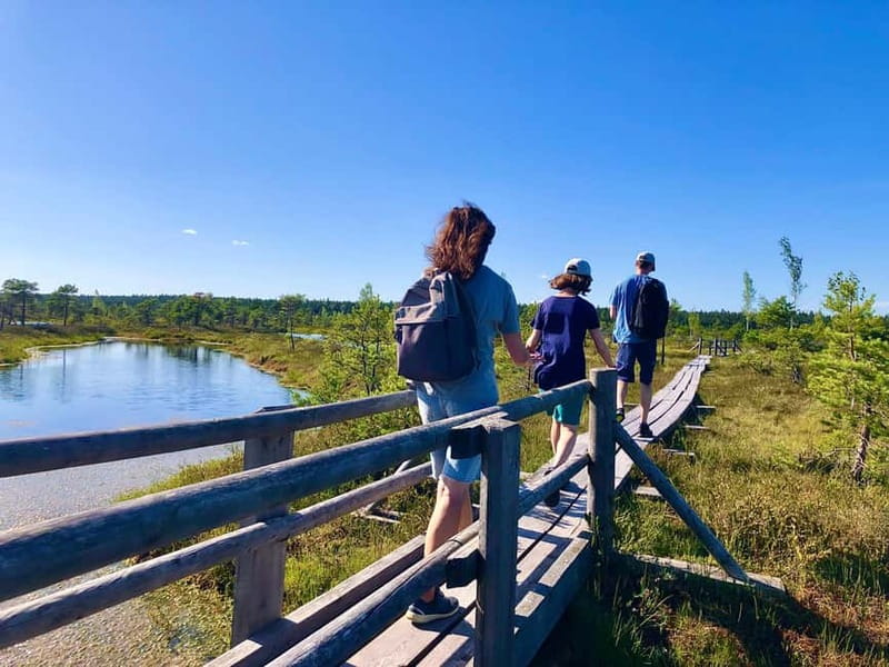 Kemeri N Park, Jurmala, Lake Melnezers & White Castle Hotel - Visiting the Neo-classical White Castle Hotel & Its Garden