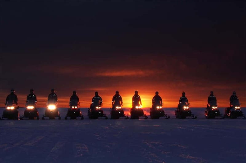 Kemi-Tornio: Sunset Snowmobile Safari - Admiring the Arctic Sunset from the Open Landscape