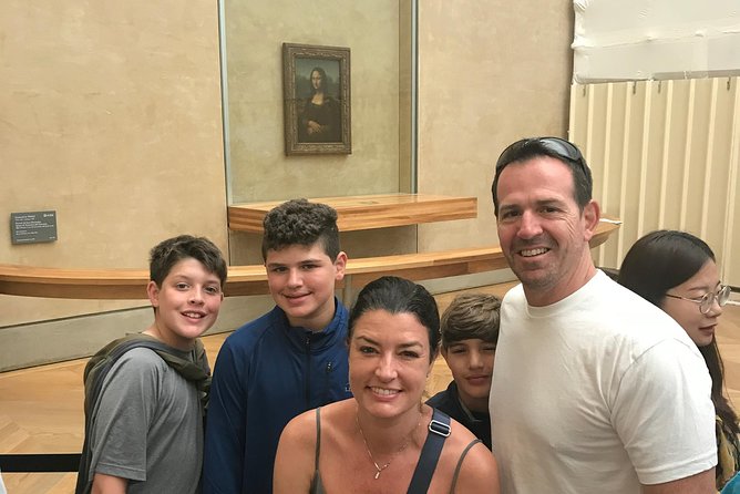 Kid Friendly Private Paris Louvre Tour with Tickets - Meeting Point and Accessibility at the Louvre Entrance
