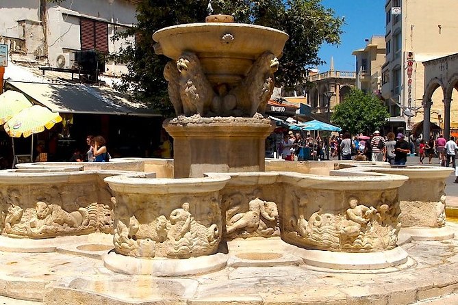 KNOSSOS & HERAKLION CRETE, day professional guided coach tour - Guided Walk Through Heraklion City Center