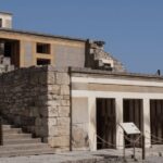 Knossos Palace Private Tour with Licensed Guide and Tickets - The Highlights of Knossos Palace in Focus