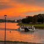 Krakow: 1-Hour Evening Vistula River Cruise - Scenic Landmarks on the Vistula River
