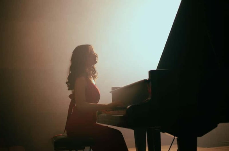 Krakow: Chopin Concert By Candle Glow - The Historic Venue at the Foot of Wawel Castle