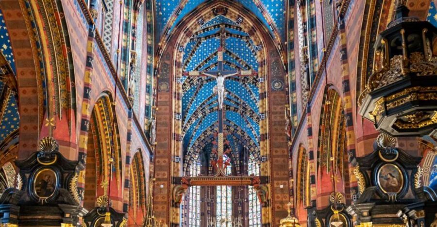 Krakow: Collegium Maius, St. Marys Basilica & Cloth Hall - Visiting the Collegium Maius, the Oldest Building of Jagiellonian University