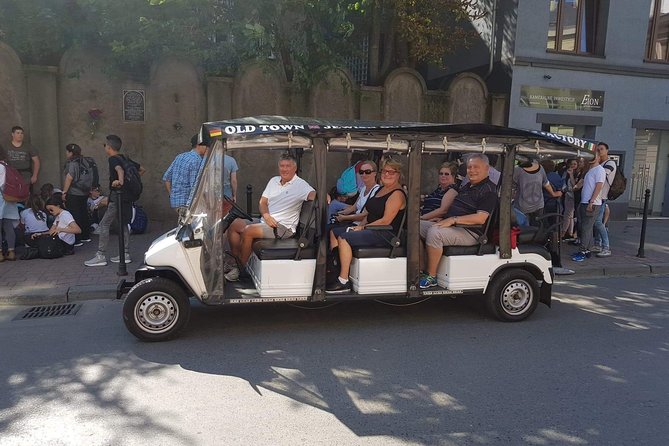 Krakow: Guided City Tour by Golf Buggy (with hotel pickup) - Wawel Royal Castle: A Majestic Fortress and Historic Landmark
