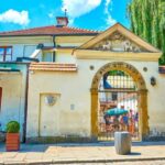 Krakow: Kazimierz, Schindler's Factory & Ghetto with Guide - Starting Point Outside the Old Synagogue