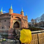 Kraków: Old Town & Wawel Castle Walking Tour - From the Old Town to the Castle District