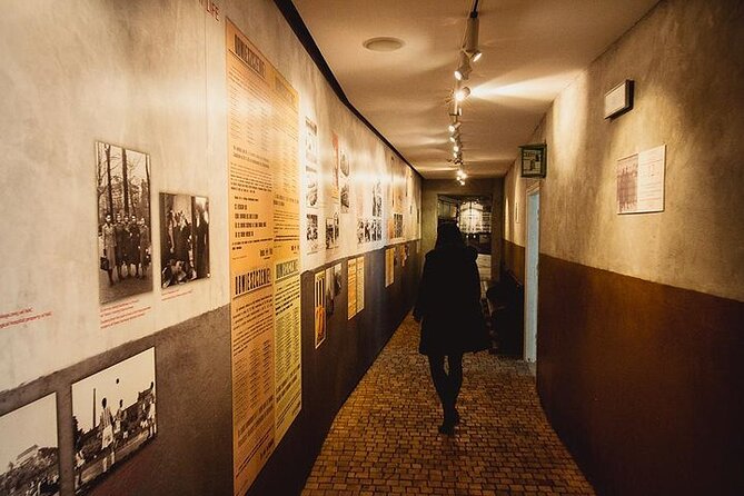 Kraków Oskar Schindler's Enamel Factory Museum skip the line tour - The Story of Oskar Schindler and Kraków’s Jewish Community