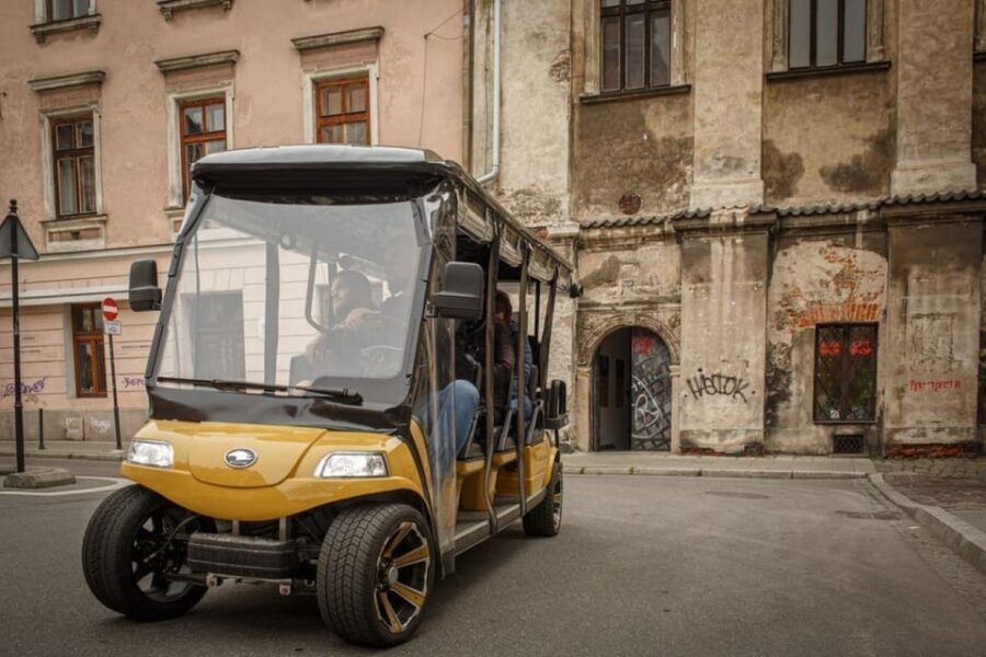 Krakow: Regular Extended City Sightseeing Tour By Golf Cart - Exploring the Key Krakow Neighborhoods in 135 Minutes