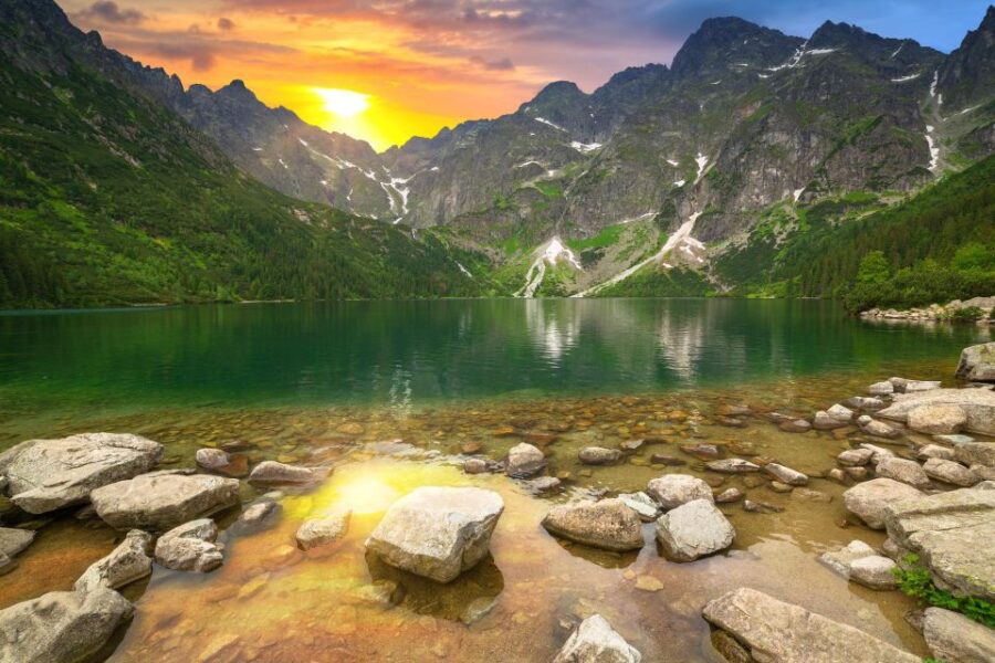Krakow: Tatra Mountains and Morskie Oko Hike Private Tour - The Route to Morskie Oko: A 4-Hour Hike