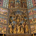 Krakow: Wawel Hill, St. Mary's Church & Underground Museum - Meeting Point and Tour Logistics in Krakow’s Center