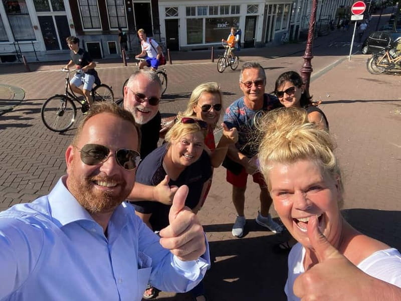 Kulturelle Amsterdam Stadtführung, mit Herz & Seele! - The Significance of the Beurspassage Mosaic Artwork