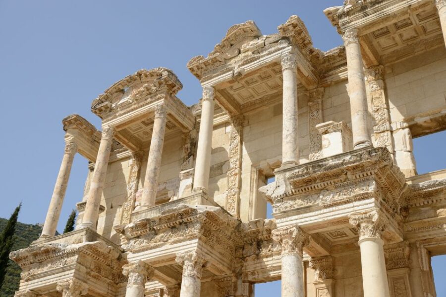 Kusadasi: Ephesus & House of Virgin Mary Fully Guided Tour - Exploring Ephesus: The Ruins and Landmarks