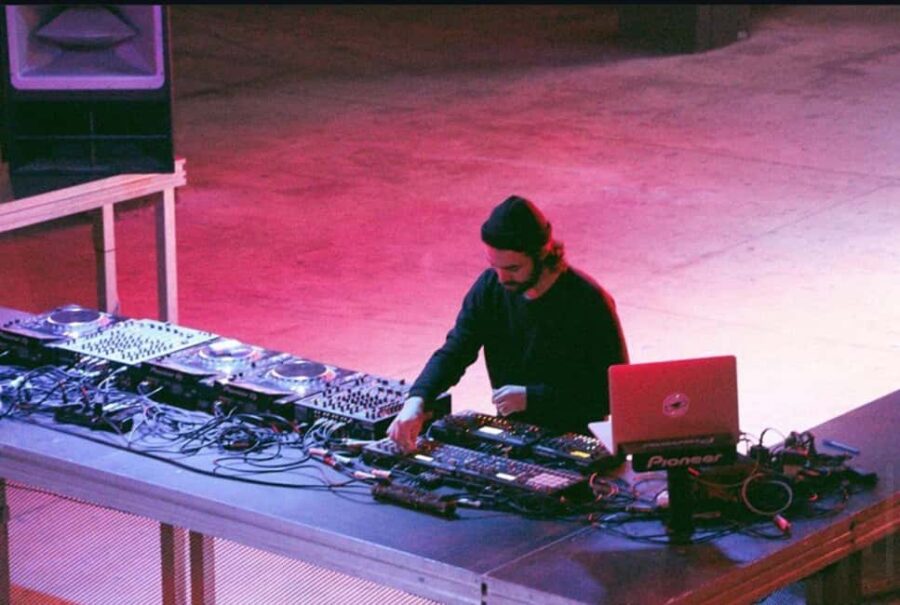 Kutaisi: Guided Pub Crawl with Welcome Shots - Visiting Mary’s Irish Pub for Beer, Wine, and a Dance Show