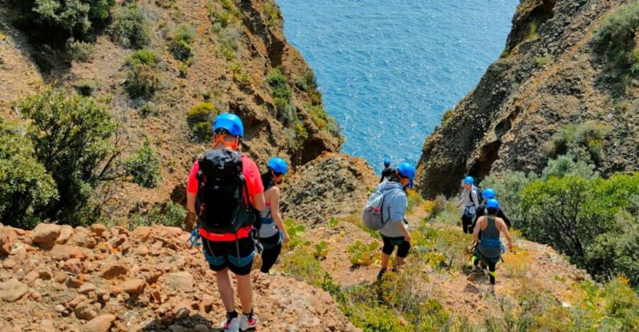 La Ciotat : Via Ferrata in the calanques of La Ciotat - Starting Point and Overview of the Tour Experience