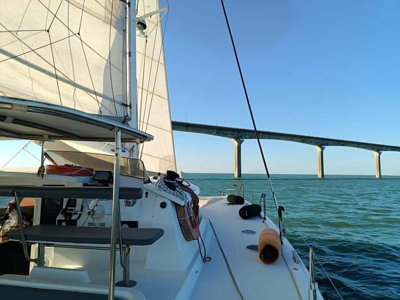 La Flotte en Ré - 4 hrs Sailing Catamaran Half-Day Cruise - Exploring the Coastline of Ile de Ré from the Sea