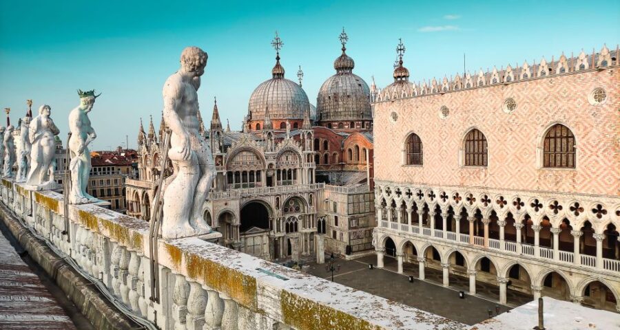 La Serenissima: mito e storia tra passato e presente - Discover the Highlights of Saint Marks Square from Outside