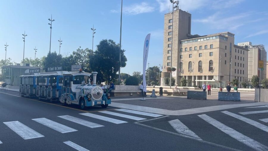 La Spezia: tour HOP ON HOP OFF con trenino e guida turistica - The Historical Significance of the Train Route