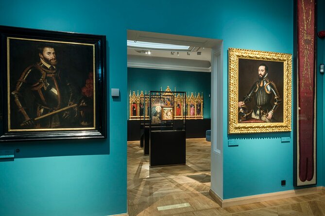 Lady with an Ermine: Czartoryski Museum - Entrance with CityPass - The Unique Appeal of Leonardo da Vincis Lady with an Ermine