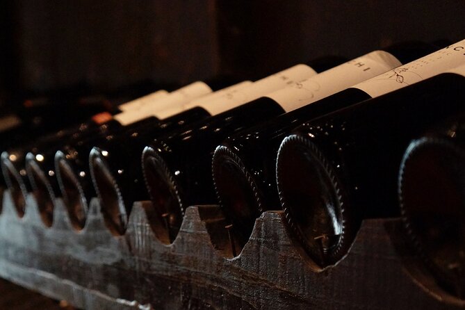 Langhe and Piedmont Wine Tasting - Tasting Five Classic Langhe and Piedmont Red Wines