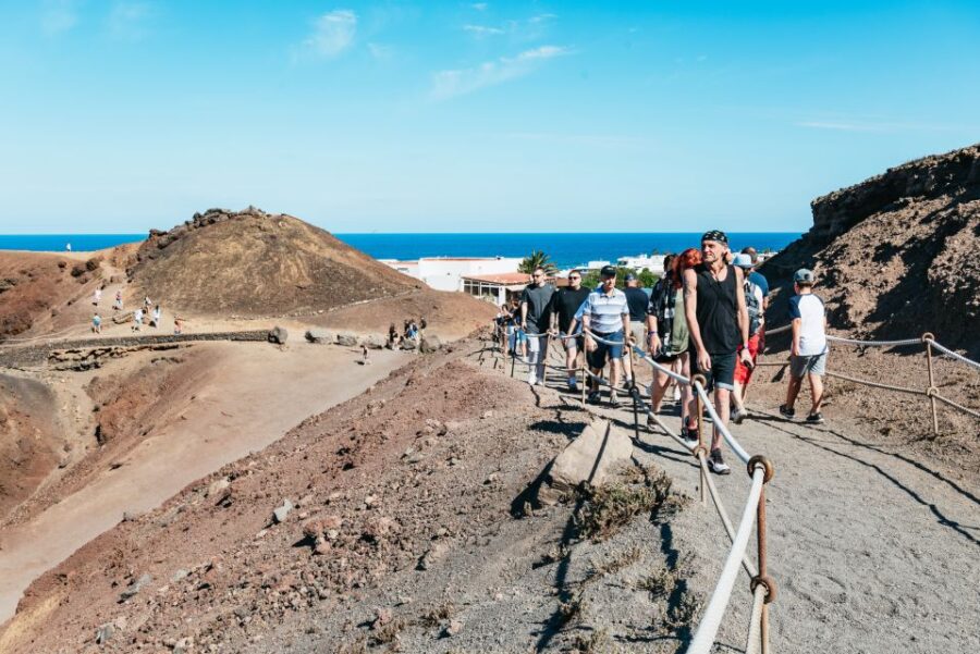 Lanzarote: Timanfaya National Park & La Geria Tour - The Volcanoes Route and Scenic Viewpoint