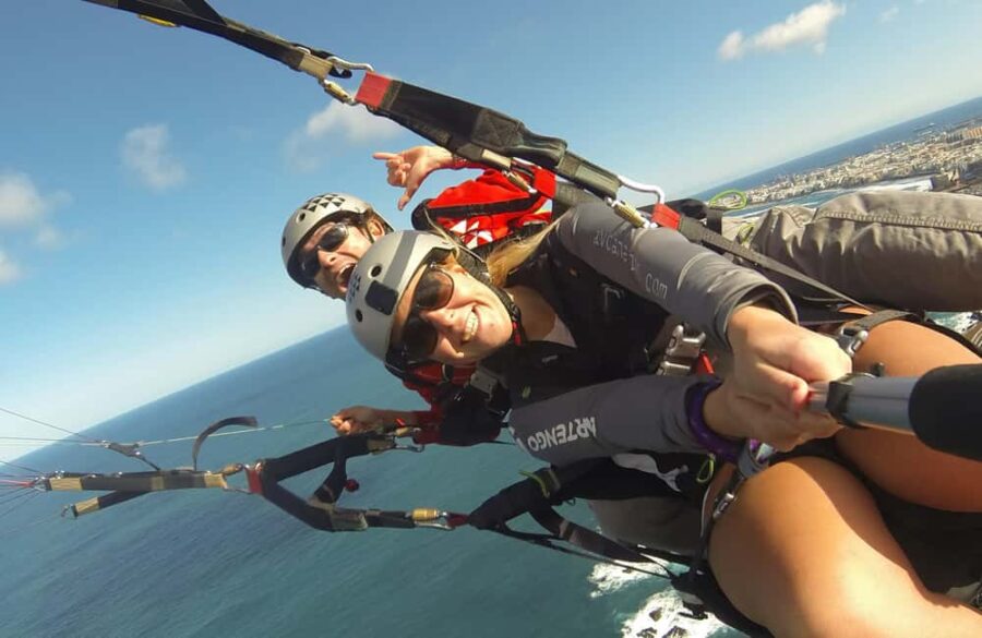 Las Palmas de Gran Canaria: Tandem Paragliding Flight - Starting Point in Las Palmas: Los Giles Viewpoint