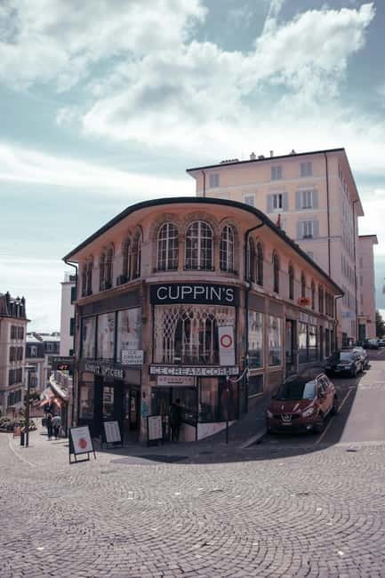 Lausanne: Walking Tour with Chocolate Tastings & Metro - Exploring Château Saint-Maire and Notre-Dame Cathedral