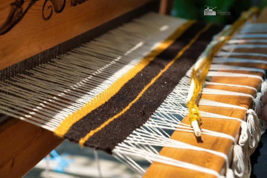 Lazarat: Traditional Carpet Weaving Workshop - The Cultural Significance of Carpet Weaving in Lazarat