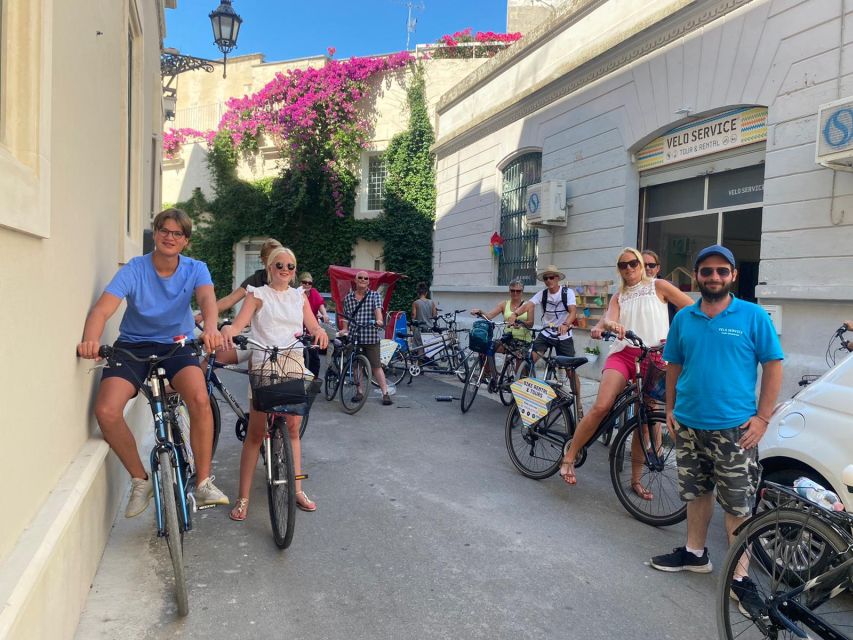 Lecce: Guided Tour & Street Food Tasting by Bike - From the Historic Old Town to the Roman Amphitheater