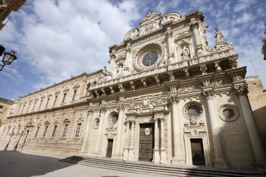 Lecce guided tour with underground discoveries - Starting Point and Tour Duration in Lecce’s Historic Center