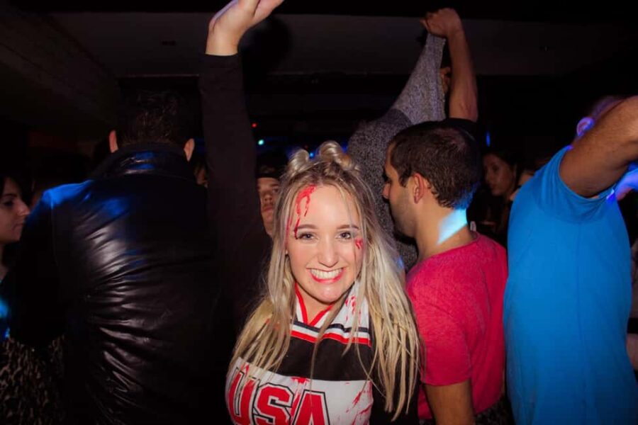 Legendary Halloween Pub Crawl Party in Paris 2026 - Guides and Support During the Night