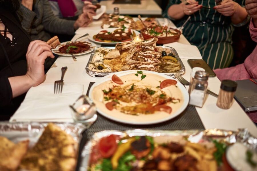 Leipzig: 3 dangerously delicious hours in Eisenbahnstraße - Eisenbahnstraße: The Heart of Leipzig’s Multicultural Scene