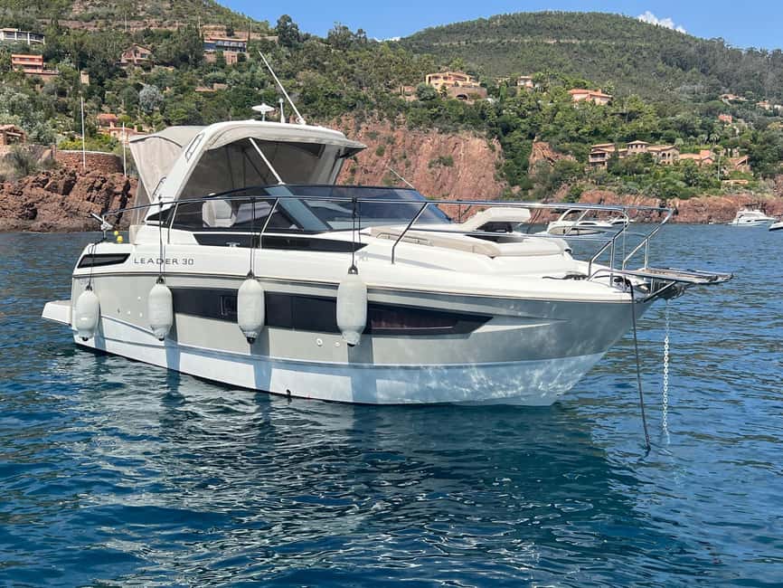 Lérins Islands Cruise and Snorkeling - Comfortable and Well-Equipped Boat for a Relaxing Day