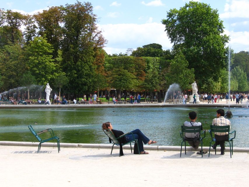 Lifestyle Tour Around the Louvre - Visiting Iconic Jewelers and Fashion Boutiques