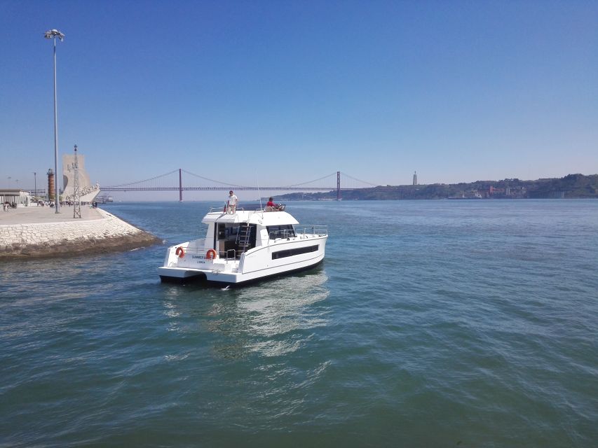 Lisbon: 1 or 2-Hour Cruise along the Tagus River - What the Tour Includes and Safety Measures