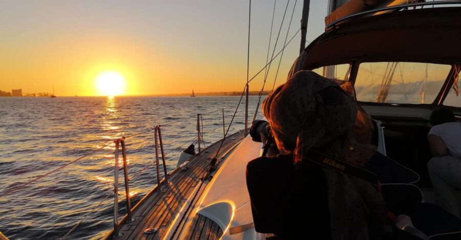 Lisbon: 2-Hour Sunset Sailing Tour on Luxury Sailing Yacht - Starting Point at the Discoveries Monument in Belém