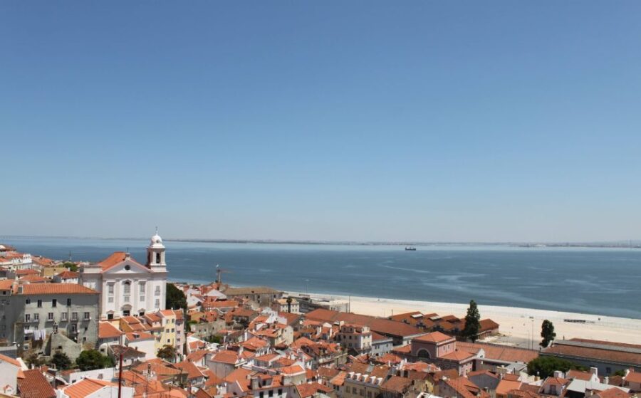 Lisbon: 2-Hour Walking Tour Shore Excursion - Starting at Santa Apolónia: Convenient Meeting Points for Cruise Passengers