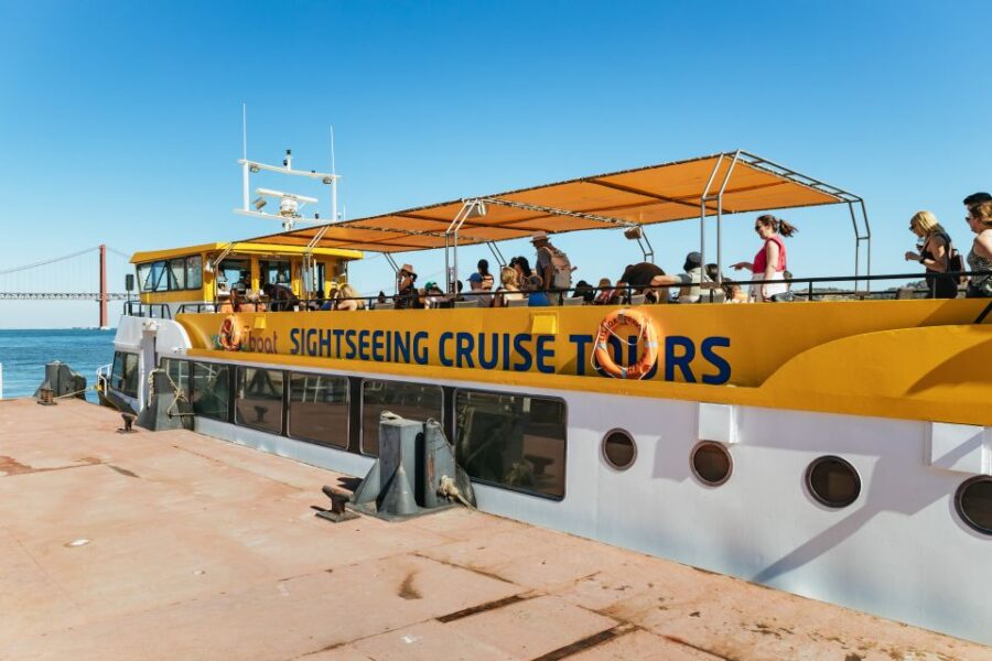 Lisbon: 72/96-Hour Hop-On Hop-Off Bus, Tram & Boat Ticket - How the Tour Combines Land and Water Exploration