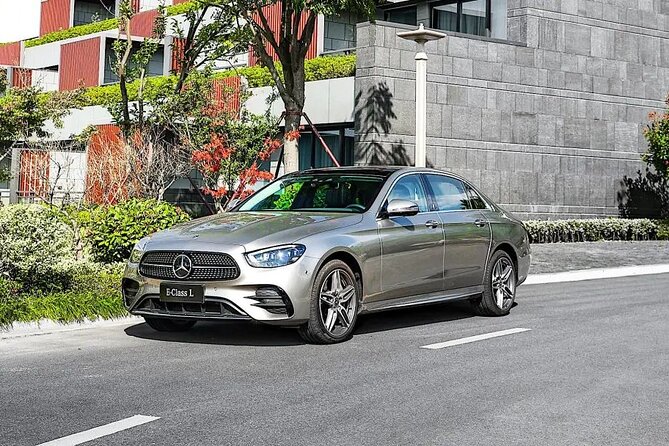 Lisbon Airport (LIS) Private Transfer to Lisbon City/Hotels - Pickup and Meeting Details at Lisbon Airport