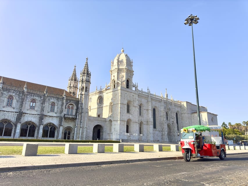 Lisbon: Belém, Sightseeing Tour by Tuk-Tuk - Visiting the Belém Tower and Its Strategic Location