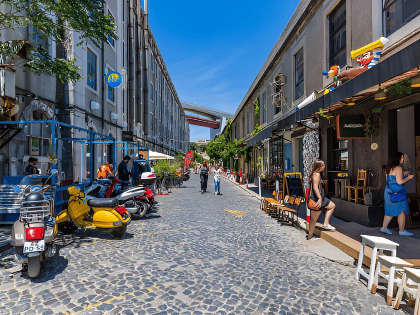 Lisbon : Belem Tuk Tuk Tour - Starting Point in Downtown Lisbon