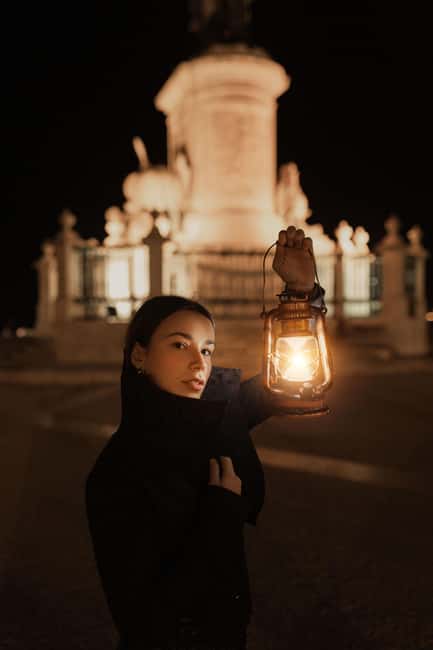 Lisbon by Night: Guided Walking Tour - The Unholy Secrets - Starting Point: Rossio Square and the Lantern Welcome