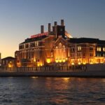 Lisbon by Night Sailing Tour with White or Rosé Wine & Light Snacks - Exploring Lisbon’s Iconic River Stops