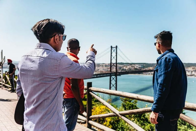 Lisbon City Half Day Private Guided Tour: Iconic Attractions - Exploring Lisbon’s Oldest Neighborhood: Alfama District
