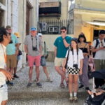 Lisbon: City highlights guided walking tour - Starting at Lisbon’s Most Beautiful Square: Praça do Comércio