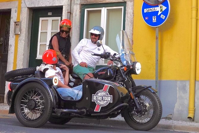 Lisbon: El Cristo-Rei Motorcycle Side-car Tour - Safety and Comfort: What’s Included