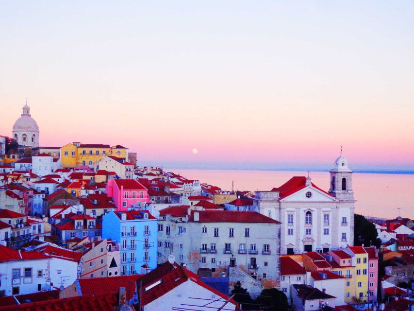 Lisbon: Guided Tour for An Overview of The City - Preparing for the Tour: What to Bring and Tips
